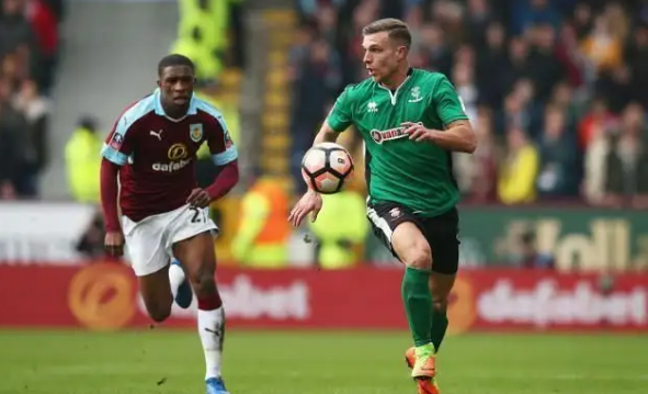 欧冠奖金排行：拜仁、巴萨、皇马等7家俱乐部奖